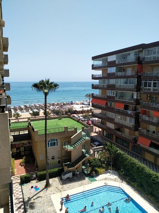 Apartamento Ronda 4 Boliches Primera Linea De Playa ฟูเอนฮิโรลา ภายนอก รูปภาพ